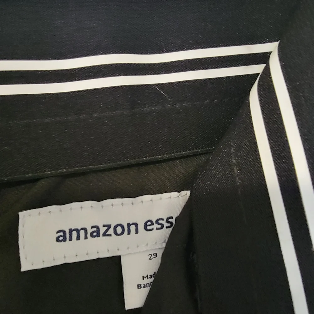 Amazon essentials shorts - Picture 2 of 3